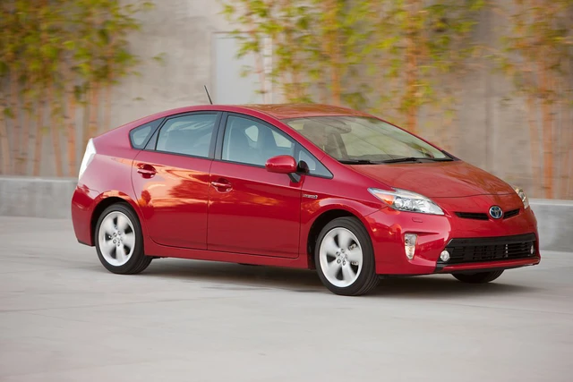Năm 2009, Toyota Prius thế hệ thứ ba ra đời.