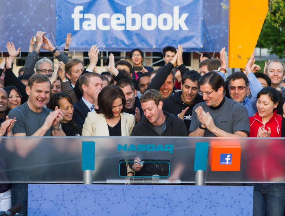 Facebook tổ chức đợt phát hành cổ phiếu lần đầu ra công chúng (IPO) vào tháng 5/2012. Đây là đợt IPO lớn nhất về công nghệ và là một trong những đợt IPO lớn nhất trong lịch sử Internet.