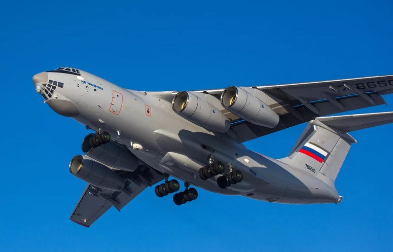 Chiếc Ilyushin Il-76MD-90A.